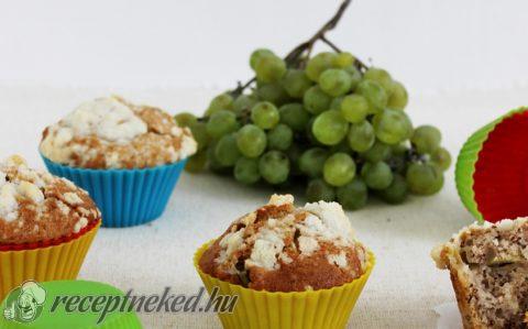 Szőlős muffin ropogós-édes morzsával