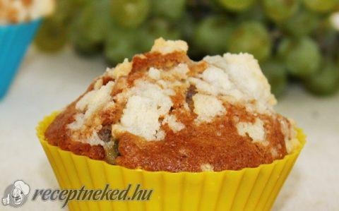 Szőlős muffin ropogós-édes morzsával