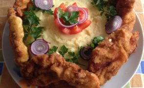 Rántott húsos torta