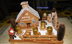 Adventi mézeskalács házikó