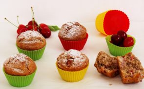 Cseresznyés-diós muffin