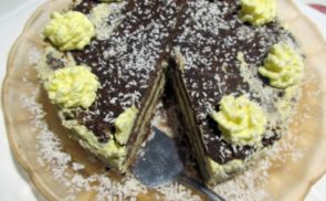 Keksztekercs torta