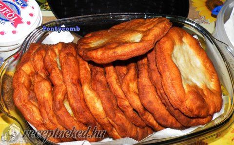 Krumplis lángos és töki pompos