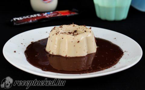 Kávés panna cotta csokoládéöntettel