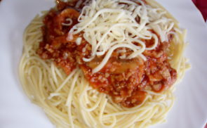 Szalonnás-gombás bolognai