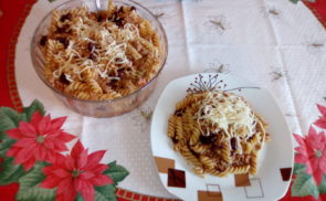 Fusilli babos-húsos raguval
