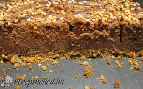 Mogyorókrémes sajtkrémtorta