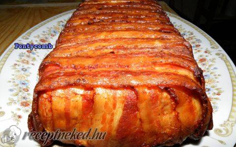 Sajttal és paprikával töltött stefánia bacon köntösben