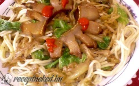 Kelkáposztás spagetti