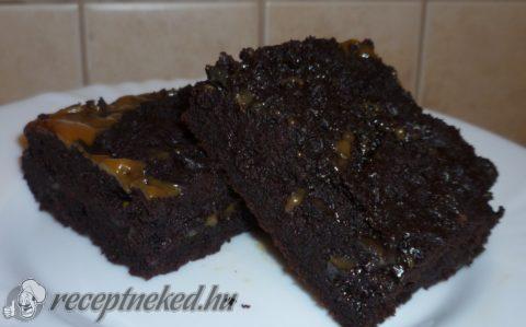 Karamellás brownie