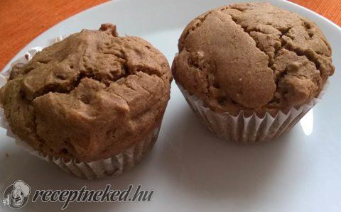 Mazsolás-diós muffin