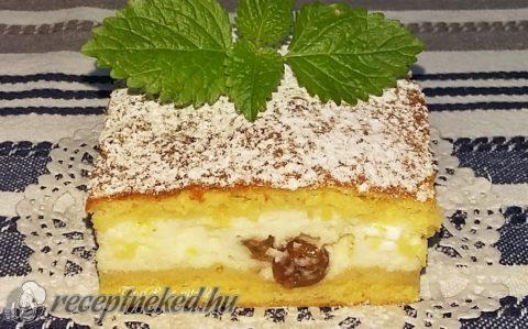 Túrós pite