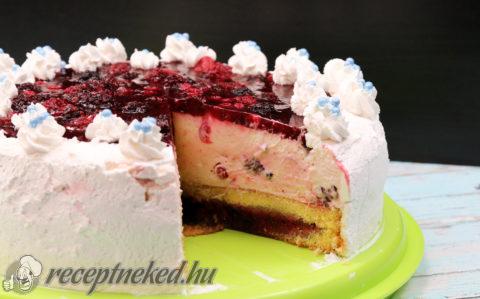 Mascarponés-erdeigyümölcsös torta