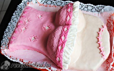 Női kebel torta