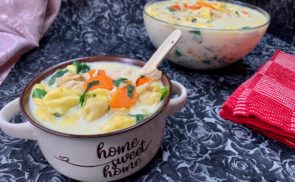 Krémes, csirkés tortellini leves