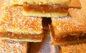 Almás pite