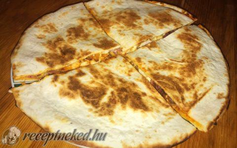 Csirkés qurrito