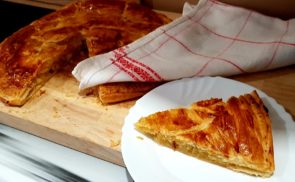 Mandulás, leveles torta
