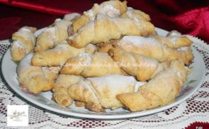 Hájas, diós kifli