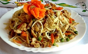 Csirkés, zöldséges spagetti
