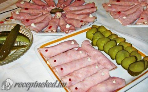 Hidegtál sonkatekercsből egyszerűen