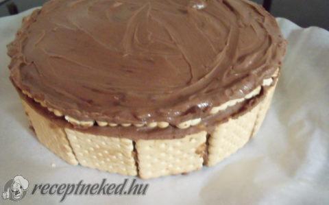 Epres, kekszes torta