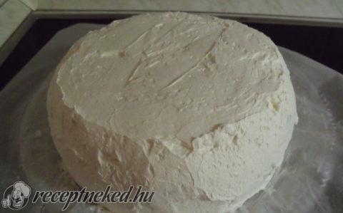 Epres, kekszes torta
