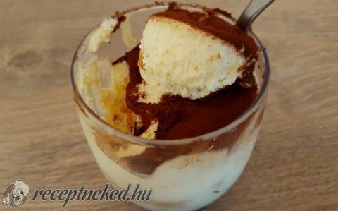 Poharas tiramisu
