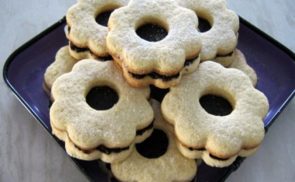 Óriás szilvalekváros linzer