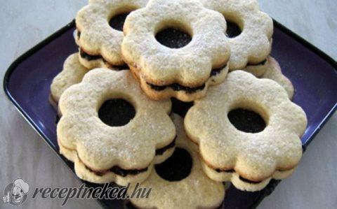 Óriás szilvalekváros linzer