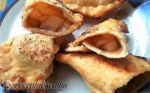 Forró almás pite