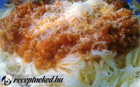 Bolognai spagetti