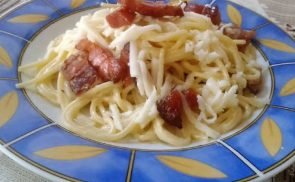Tejfölös spagetti