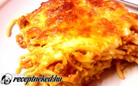 Sült bolognai spagetti