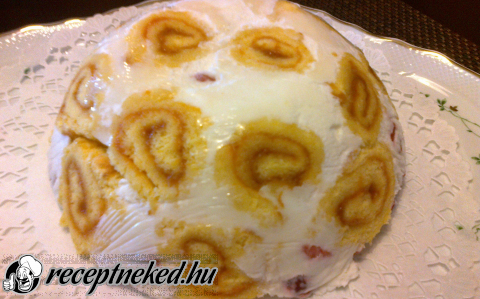 Kefires, epres charlotte torta