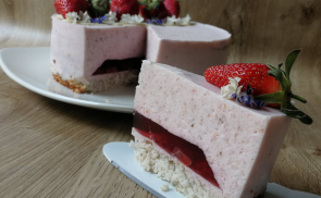 Epres-kókuszos torta