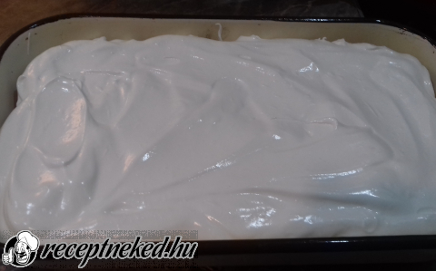 Habos meggyes pite!
