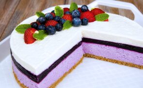 Áfonyás sajttorta