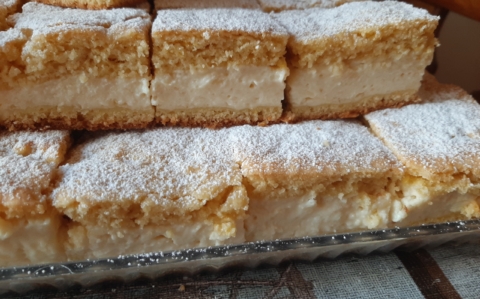 Hamis krémtúrós pite