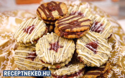 Fűszeres meggylekvárral töltött mákos linzer