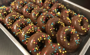 Mogyorókrémes donut sütőben sütve