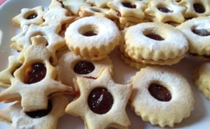 Klasszikus lekváros linzer