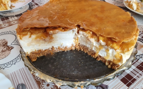 Banános-karamellás sajttorta