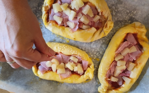 Pizzacsónak Hawaii módra