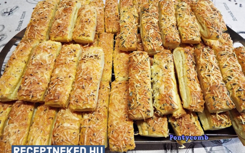 Fűszeres-burgonyás hajtogatott stangli