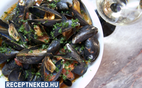 Kékkagyló marinara szószban