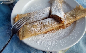 Amarántlisztes lekváros palacsinta