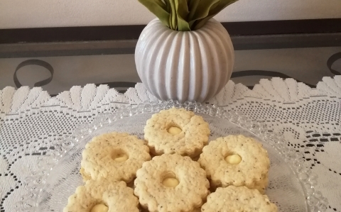 Citromos krémmel töltött linzer