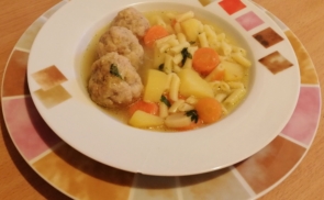 Húsgombóc leves