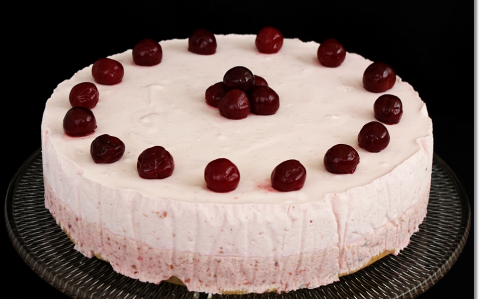 Meggyhabos torta (sütés nélküli)